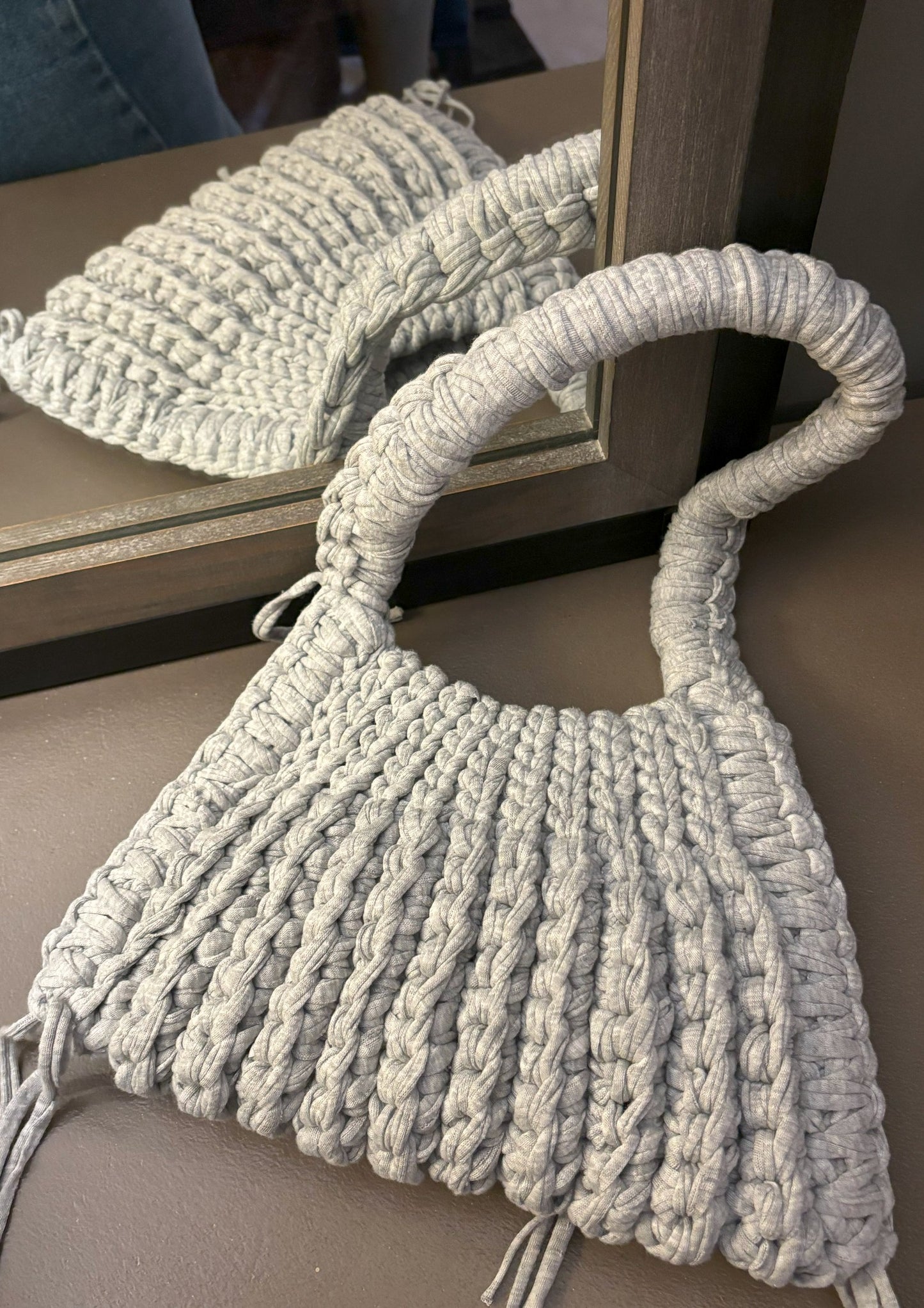 The Ripple Bag – Light Grey Ribbed Shoulder Bag