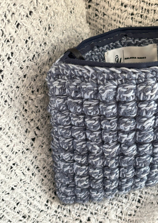 The Bubble Pouch – Medium Two-Toned Blue Wallet