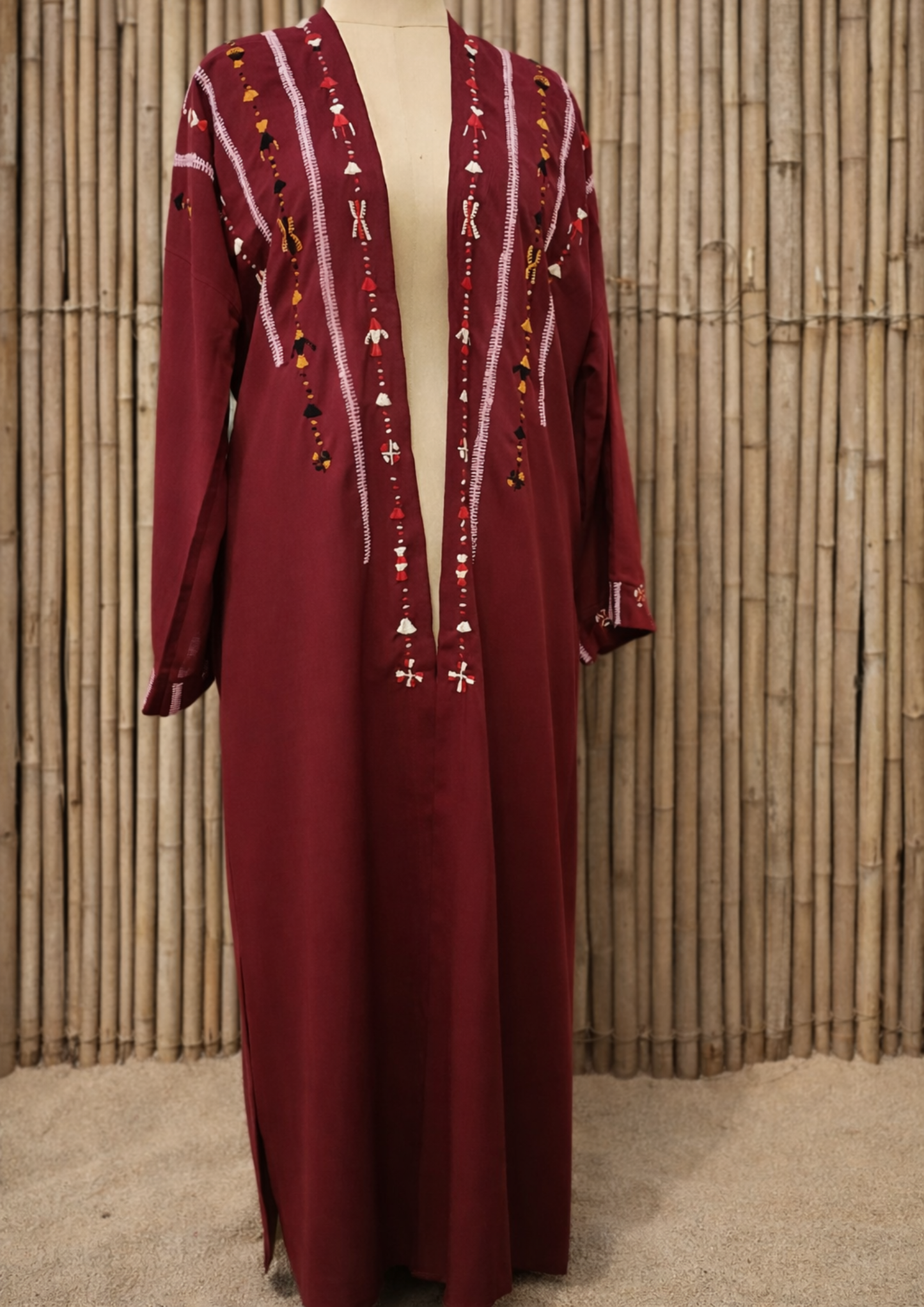 عباية شالي سيوة من الكتان المختلط - مطرزة يدويًا في واحة سيوة