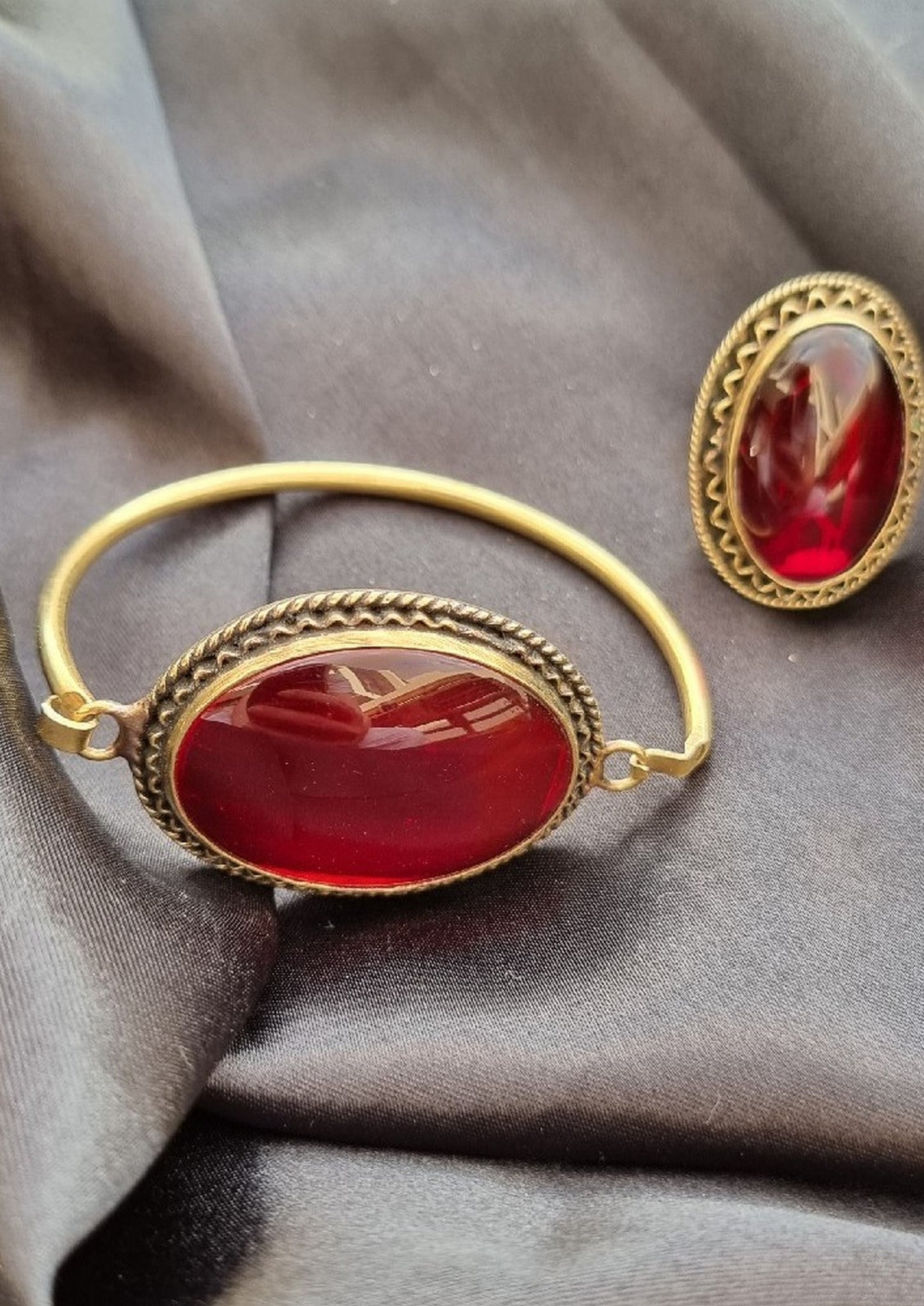 Handmade Pure Copper Jewelry Set – Vintage Bangle and Ring with Maroon Oval Stone for Women