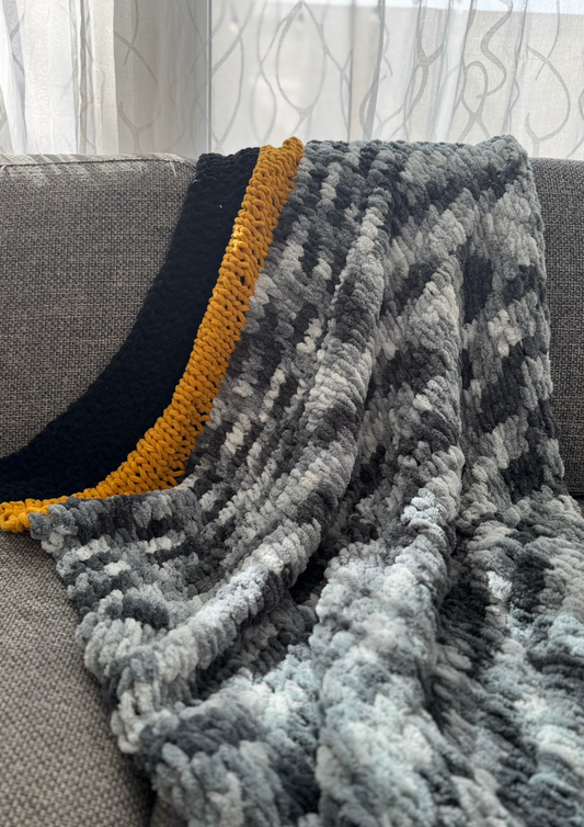 Puffy Throw