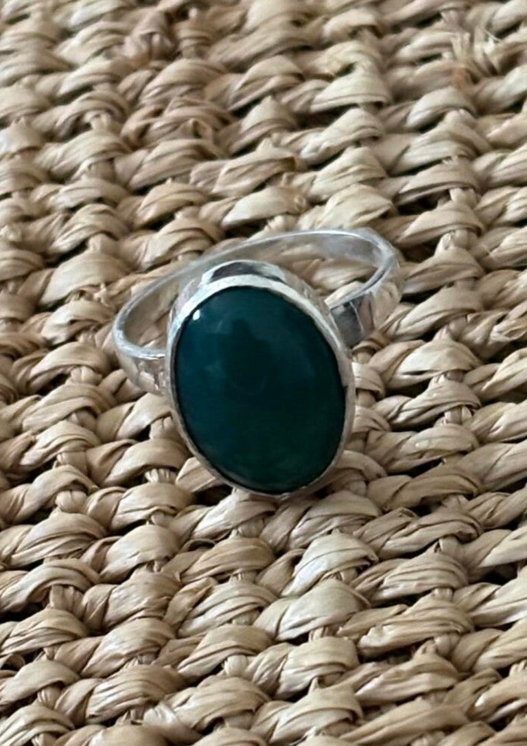 Green Aventurine Ring – Pure Silver 925 Setting